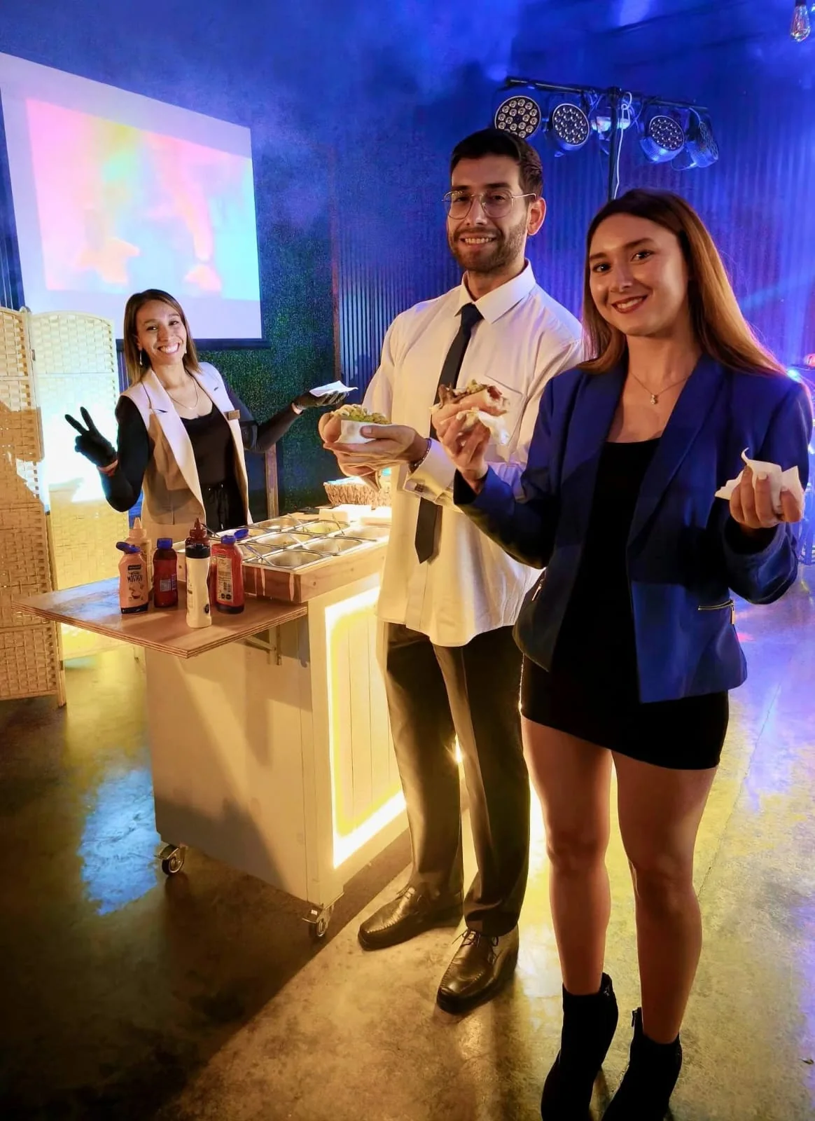 Carrito del Bajón de Picoteo Sin Culpa en un evento con invitados disfrutando la propuesta