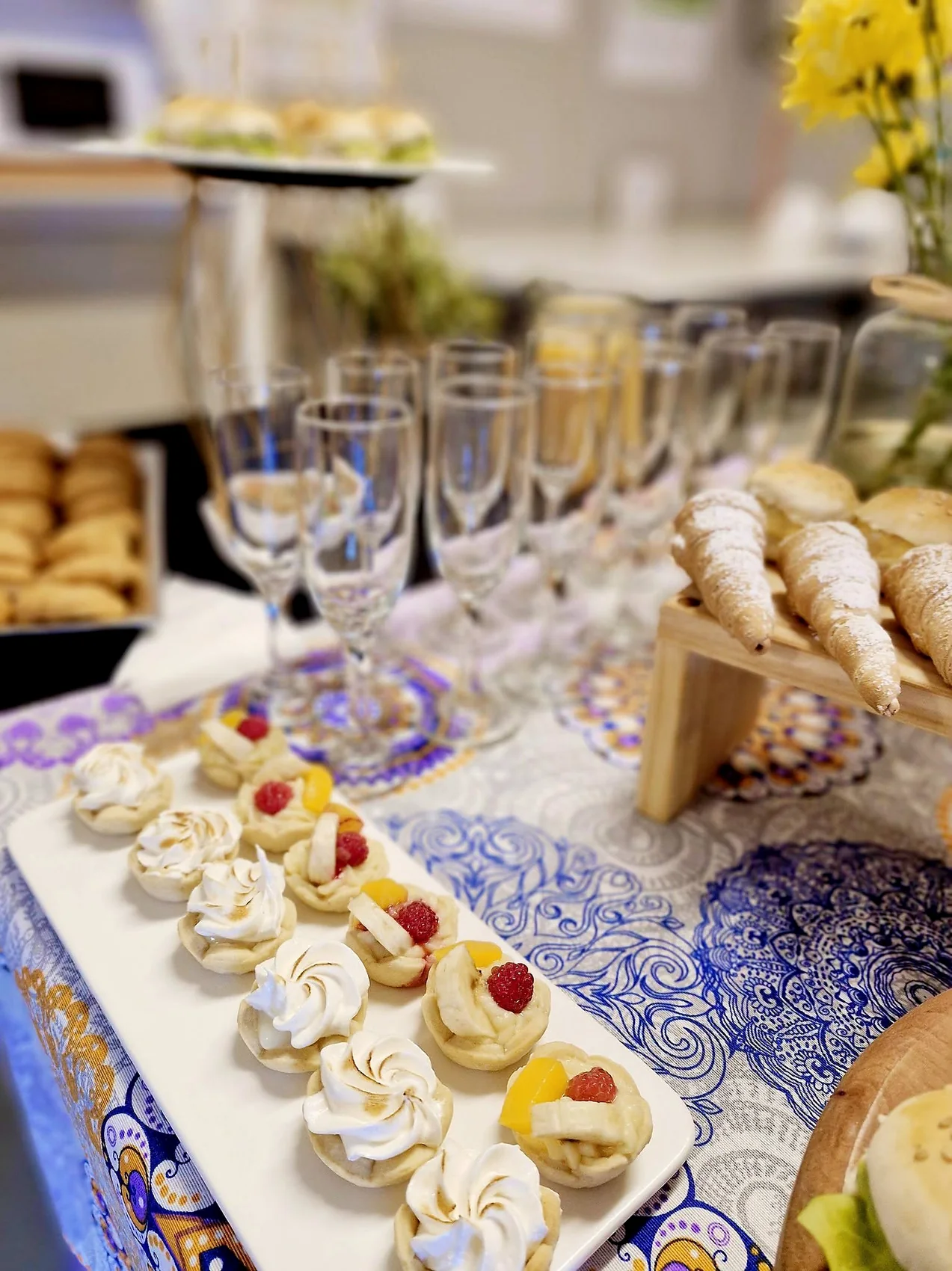 Detalle de bocados en un coffee break de Picoteo Sin Culpa